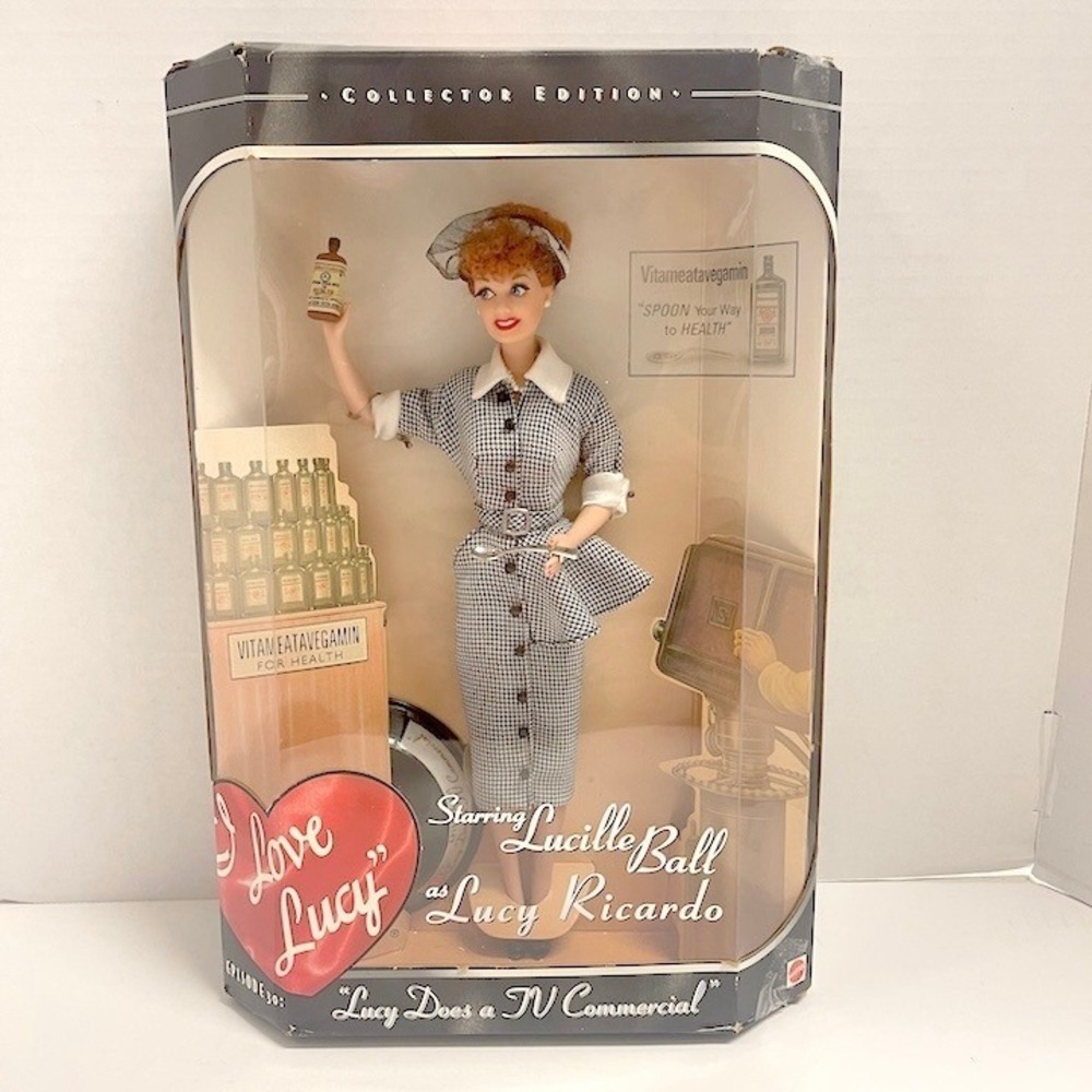 1999 I Love Lucy Collector Edition‎ Barbie Doll from "Lucy Does a TV Commercial"